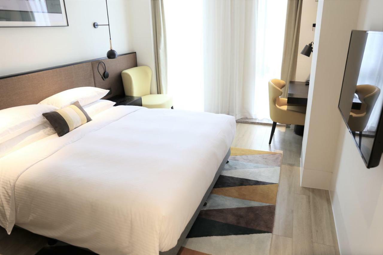 Citadines Gaoke Liangjiang Chongqing Aparthotel Exterior photo