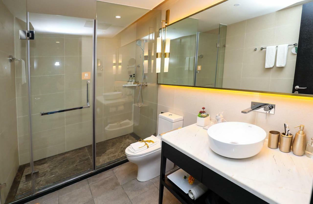 Citadines Gaoke Liangjiang Chongqing Aparthotel Exterior photo